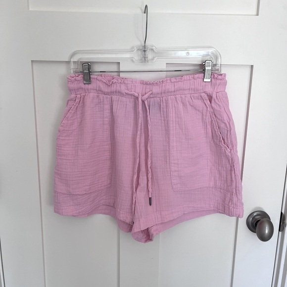 Gap Pink Crinkle Gauze Pull-On Shorts - Picture 5 of 8